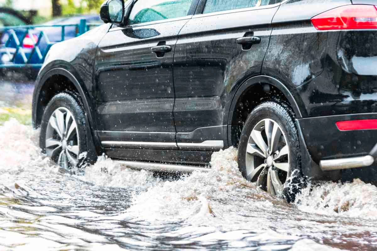 Componenti auto, Aquaplaning