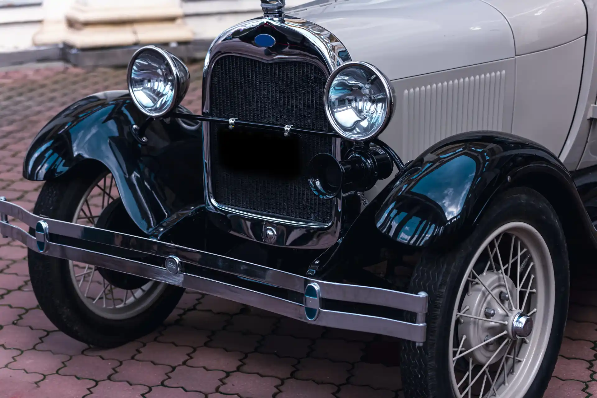 frenata per auto d’epoca. Componenti auto.