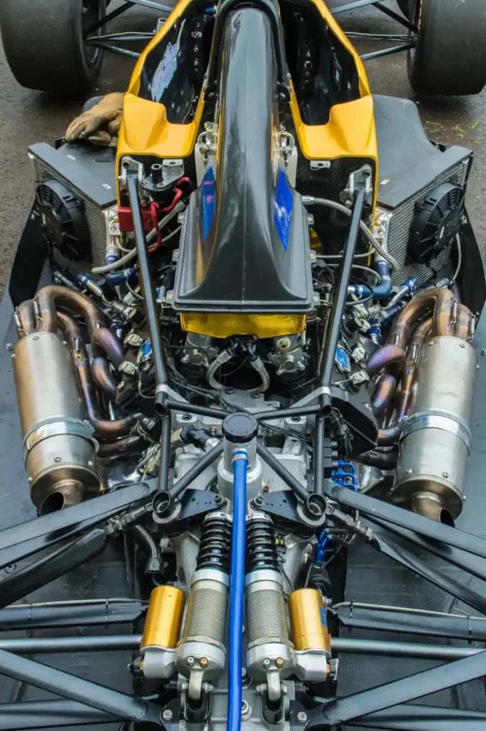 Ammortizzatori auto: ammortizzatori idraulici o ammortizzatori a gas? Guida alla scelta 5 Ammortizzatori-auto-F1. Componenti auto.