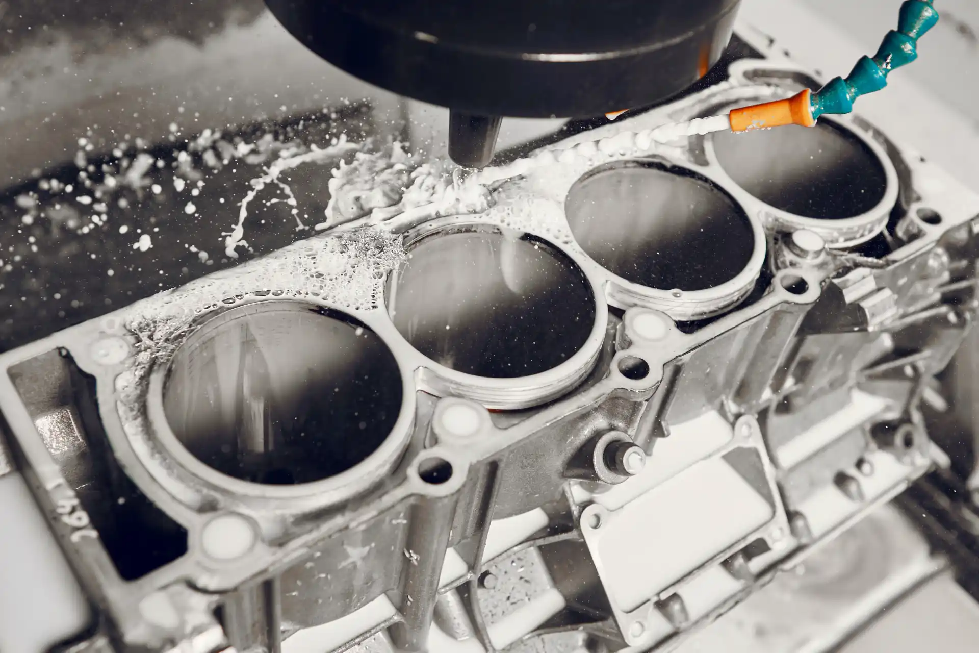 alesaggio-e-corsa. Componenti auto.