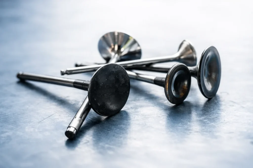 Valvole-motore-4-1.
Componenti auto.